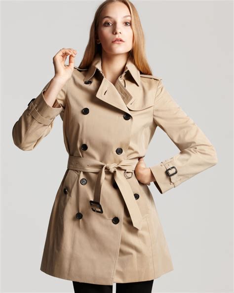 Burberry trench coats outlet